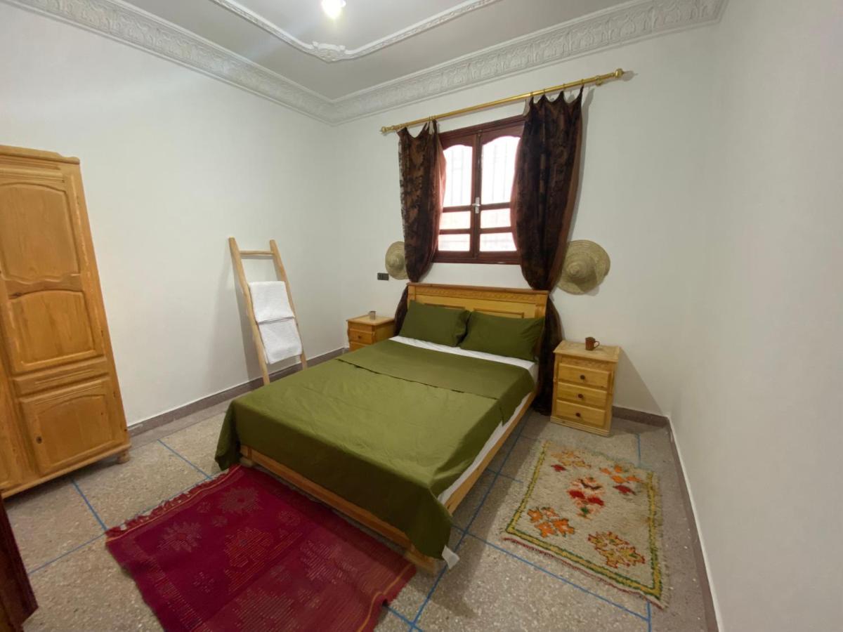 Emallayan Hostel 依索安 外观 照片